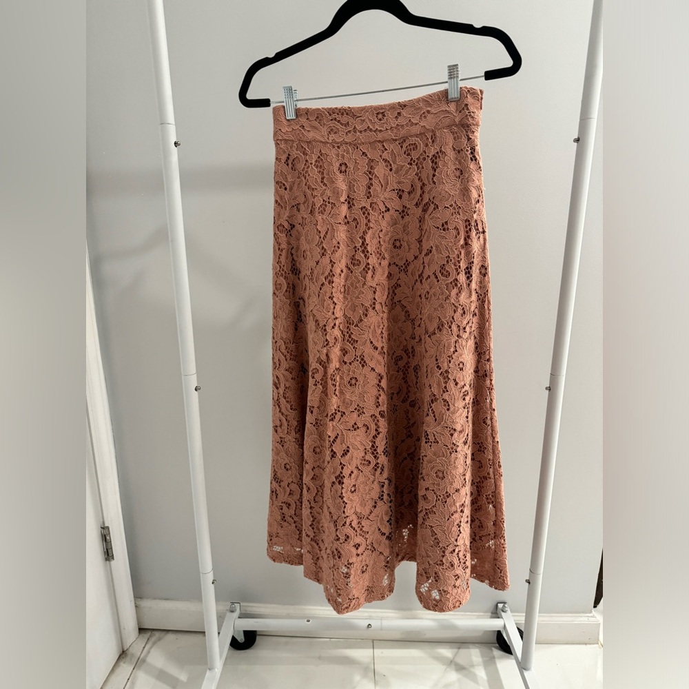 ZARA Beige-Pink/Rose Nude Guipure Lace A-line Midi Skirt - Picture 2 of 9